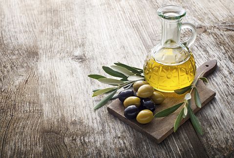oil, spain, field, oilcan, sun, wood, plant, tree, agriculture, green, aroma, yellow, trees, sunny, olive, spoon, grove, bottle, tasty, taste, selection, mediterranean, golden, 7 Countries That Make the Best Olive Oil in the World 