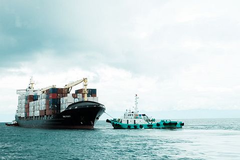 11 Best Marine Shipping Stocks to Buy Right Now