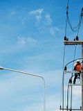 10 Fastest-Growing Grid Construction Stocks to Buy Now