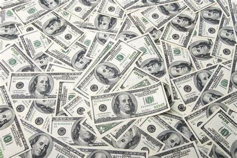 Is Jim Cramer Talking About Eli Lilly & Co (NYSE:LLY) Falling Stock Amid Latest Market Rotation?