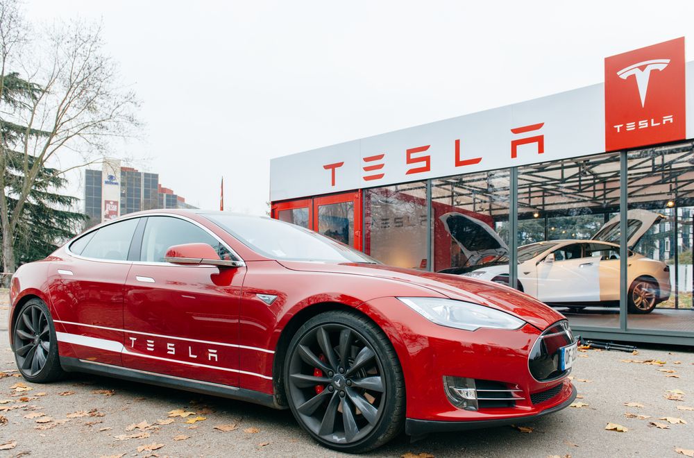 TESLA (TSLA) To Boost Investments in AI, Robotics and Chips
