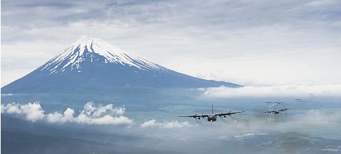 mountain-696158_1280 11 Armies with the Most Firepower in the World 