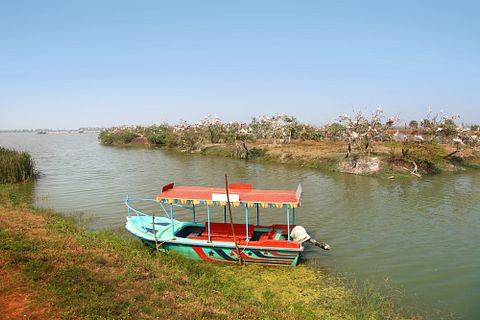 11 Largest Freshwater Lakes in India 