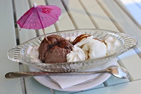 ice-cream-349588_640