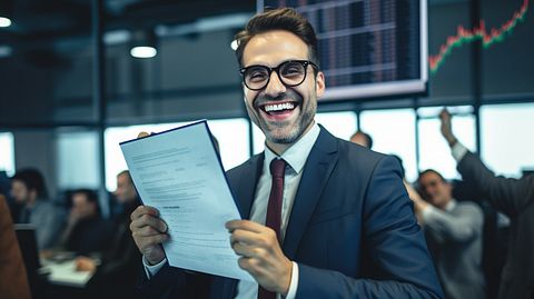 Is PIMCO Dynamic Income Strategy Fund (PDX) Among Stocks With At Least $20 Million In Insider Spending Recently?