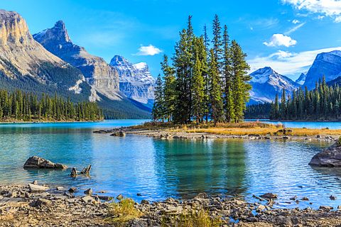 5 Best National Parks in Canada