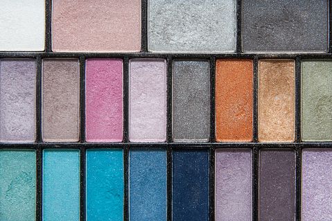eye-shadow-186756_1280