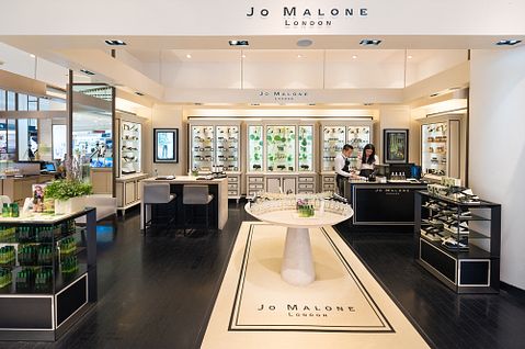 10 Most Expensive Candles In the World