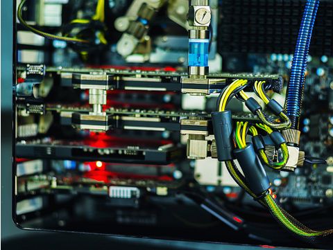 Cantor Fitzgerald Views Iren (IREN) After-Hours Dip as Buying Opportunity Amid AI Pivot