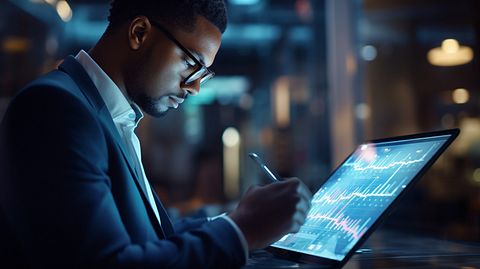 Top 10 Trending AI Stocks on Latest News 