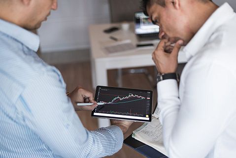 5 Best Japanese Stocks to Buy Right Now