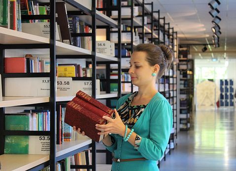 25 Best States For Librarians