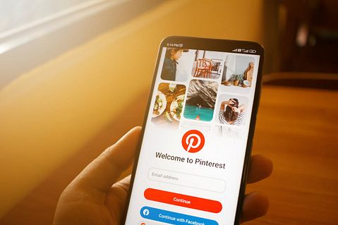 Is Pinterest, Inc. (PINS) One of the Cheap Rising Stocks to Buy Now?
