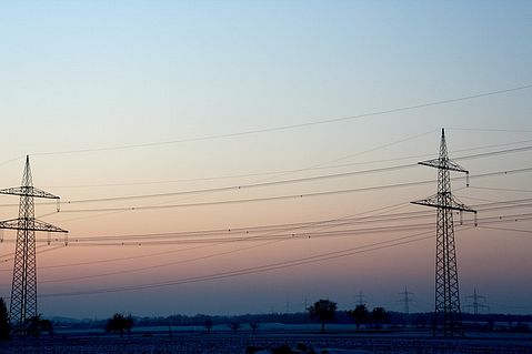 power-poles-418004_640