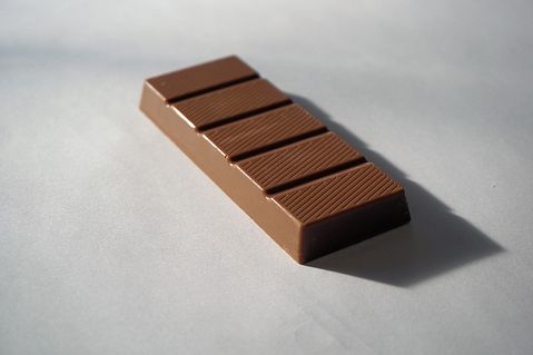 chocolate-1023317_1280 Top 11 Selling Chocolate Bars in the World