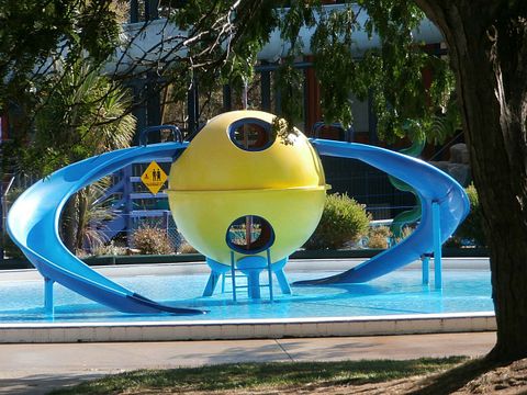15 Best Indoor and Outdoor Water Parks in and Around New York City