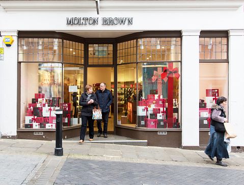 10 Most Expensive Candles In the World