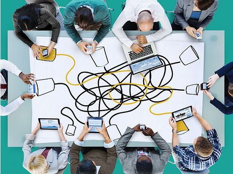 Telefônica Brasil (VIV) Beats 2025 EPS with BRL 15.6B Q4 Revenue Driven by Mobile and Fiber