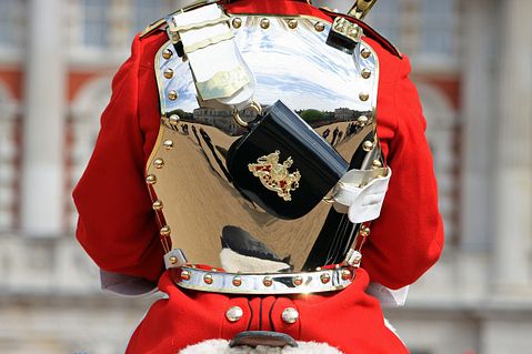 household-cavalry-soldier-275949_1280