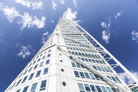 malmo, malmoe, sweden, santiago, modern, sky, calatrava, skyscraper, outdoor, tower, expensive, white, sunrise, geometry, urban, strong, skyline, designer, torso, 11 Most Famous Architects in The World