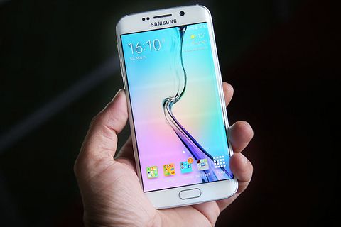 AST SpaceMobile (ASTS) Reports 2025 Revenue of $70.9M with Transition to Commercial-Stage