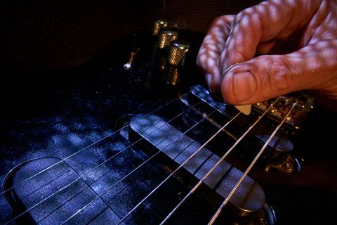  Easiest Iron Maiden Songs to Play on Guitar