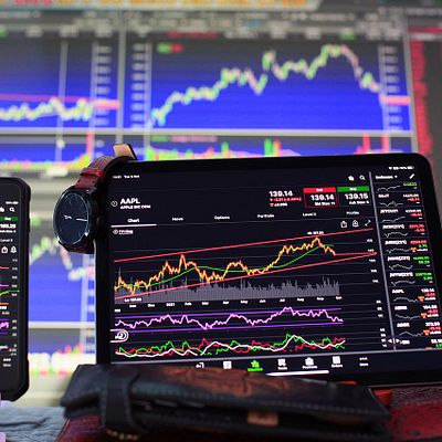Hedge Fund and Insider Trading News: Paul Singer, Warren Buffett, Ray Dalio, George Soros, Millennium Management, Point72 Asset Management, Citadel Investment Group, CG Oncology Inc (CGON), Beam Therapeutics Inc (BEAM), and More
