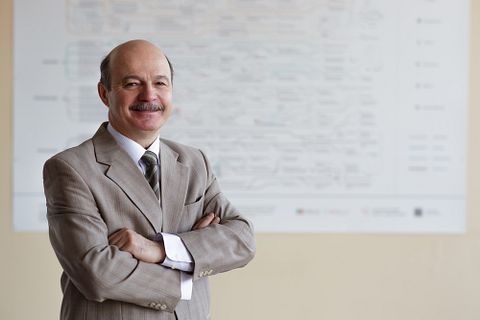 15 Least Respected Jobs and Most Untrustworthy Professions in the World