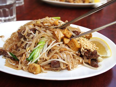 thai-food-518035_1920 Top 11 Countries with Best Food/Diet in the World for Retirees and Expats