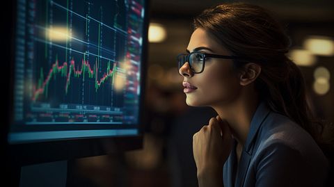 10 Best Stocks to Buy and Hold for 20 Years