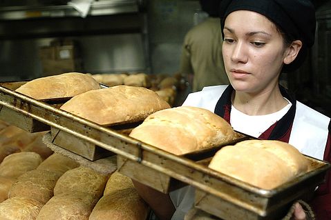 Best Fast Food Chains To Work For in 2015 - Subway