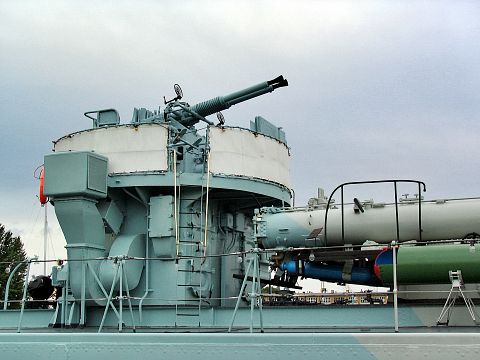 Raytheon's Missile Windfall: What the Navy's Record Tomahawk Order Means for RTX Corporation (RTX)