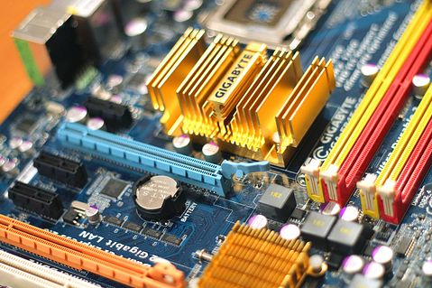 motherboard-699034_1280