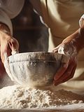 15 Highest Quality Flours for Any Type of Recipe